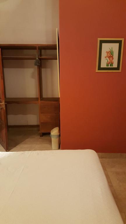 Los Colorados Hostal Angastaco 外观 照片