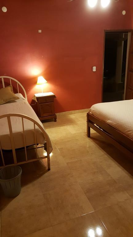Los Colorados Hostal Angastaco 外观 照片